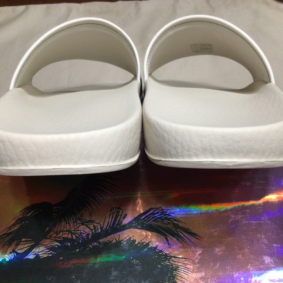Gucci Supreme GG Floral slides - Picture 7 of 13